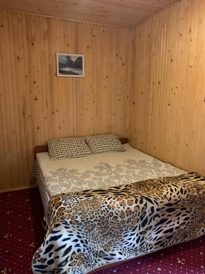 塔塔里夫 Котедж ,,Тік"酒店 外观 照片
